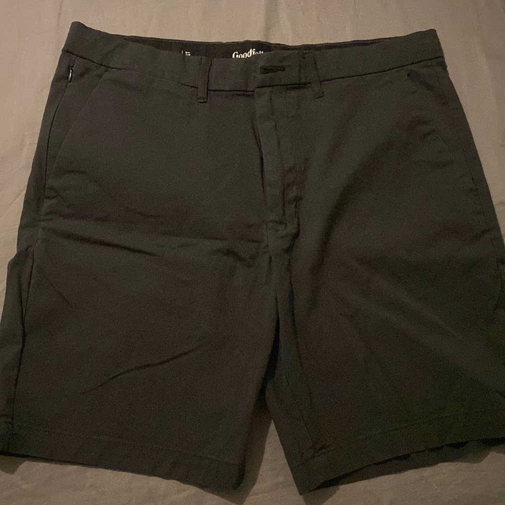 Goodfellow & Co 36 Black Shorts - 9” inseam , wrinkle resist, added stretch